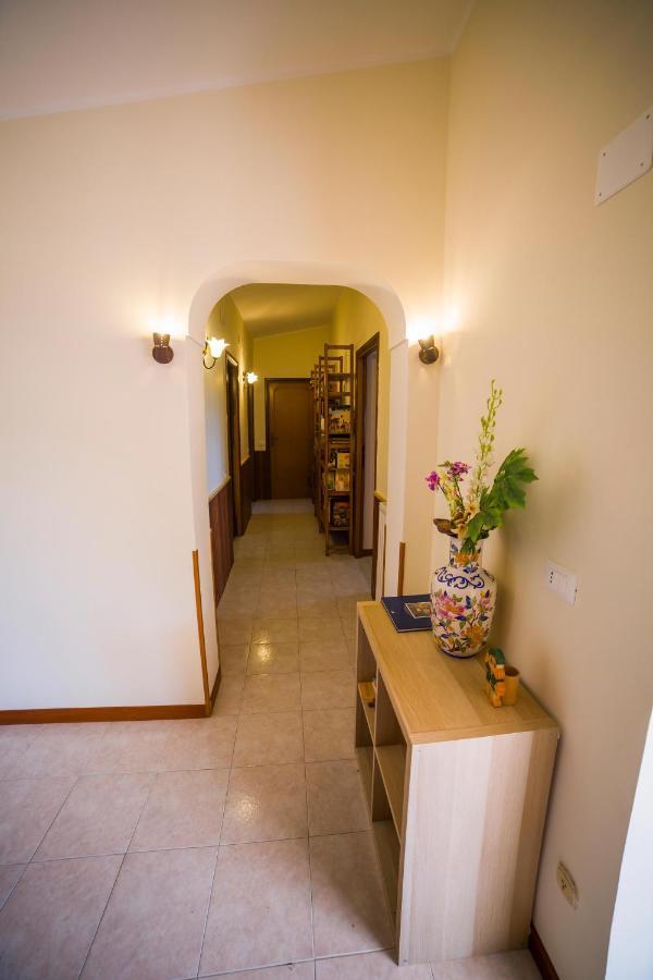 Poggio Della Roverella Country House Morlupo Экстерьер фото