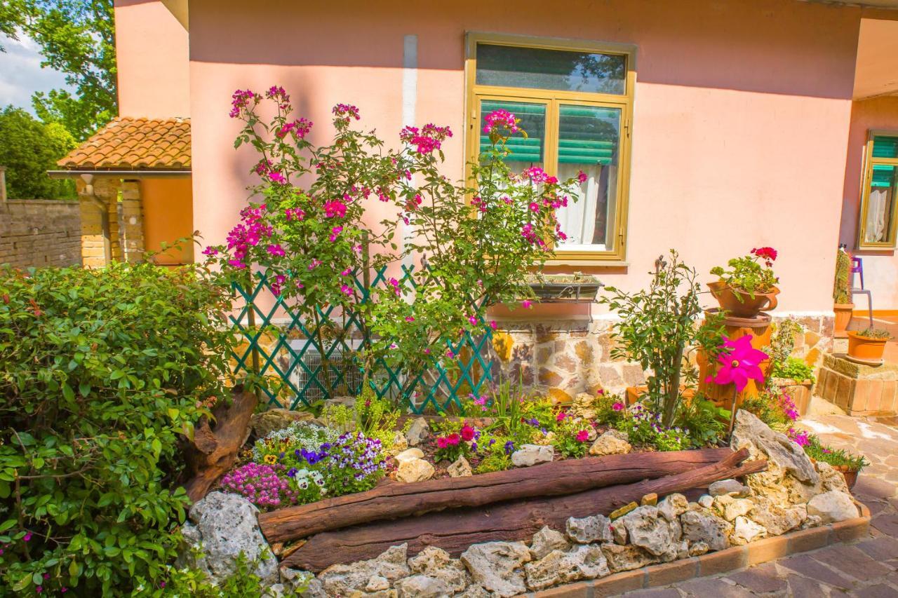 Poggio Della Roverella Country House Morlupo Экстерьер фото